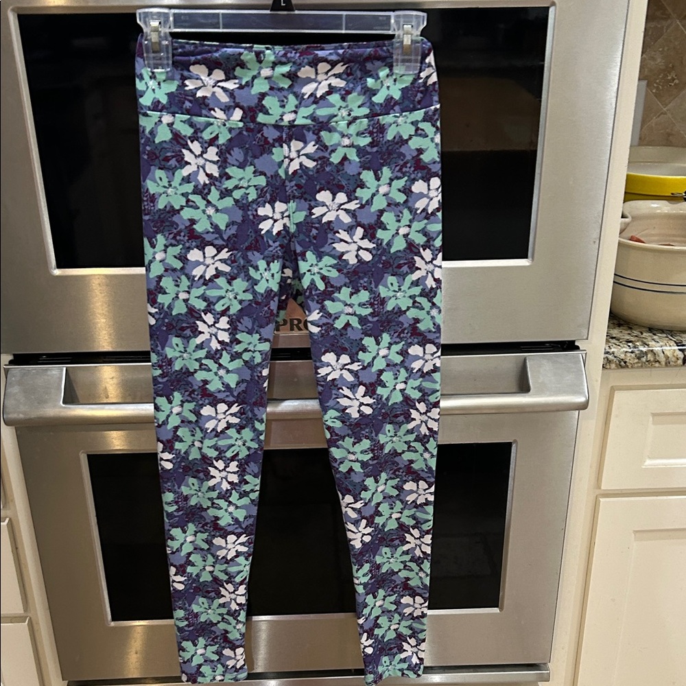 LuLaRoe Soft Leggings in Purple and Green Floral